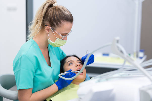 Best After-Hours Emergency Dentist in Floresville, TX